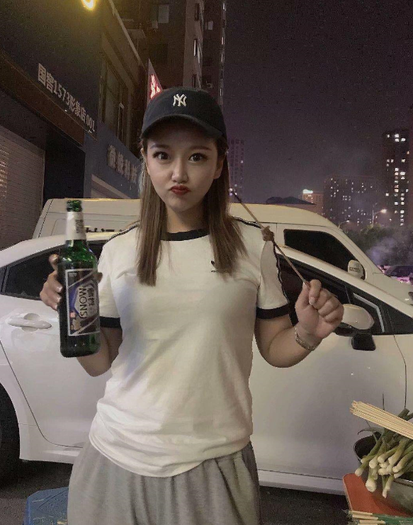 发现一个妹子长得好看完事还给按摩